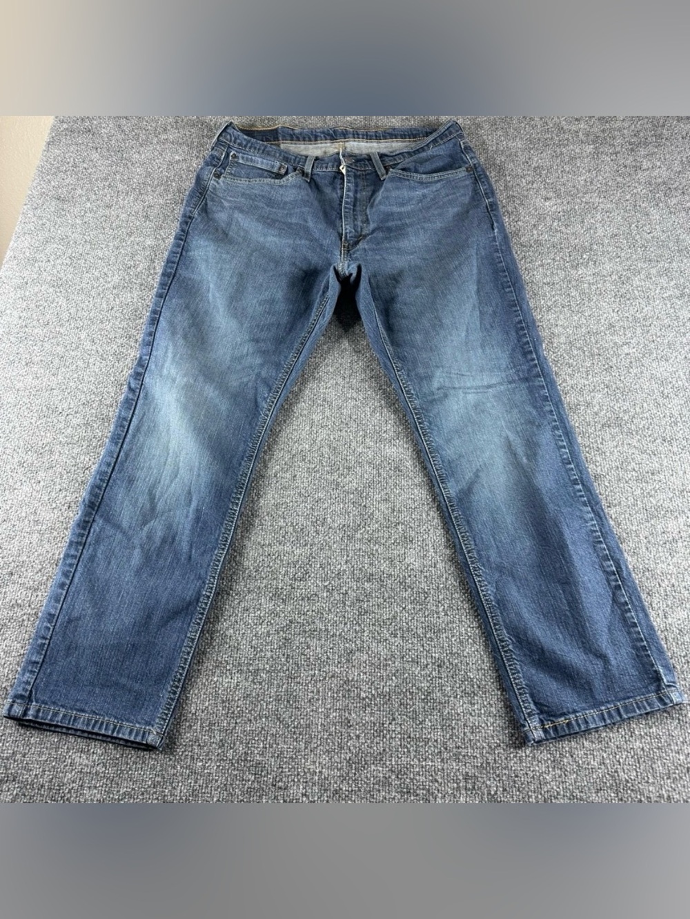 Levis 541 Athletic Fit Jeans Mens 34x30 (34x29)